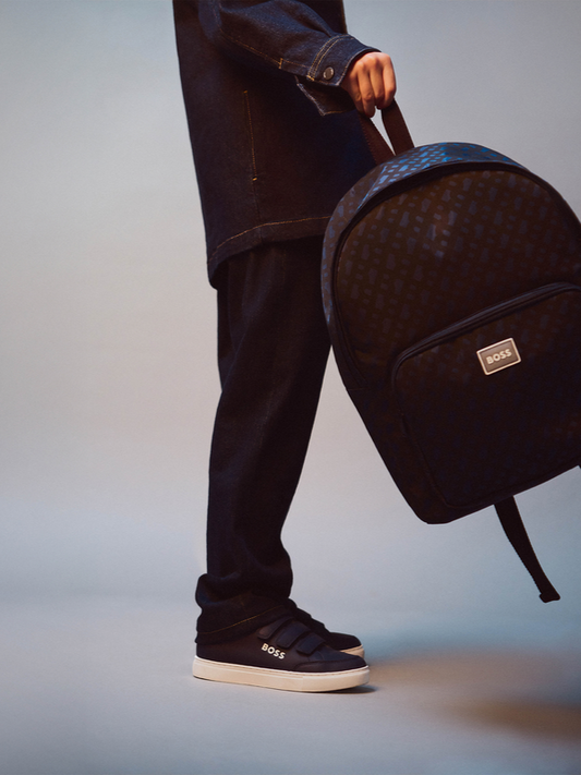 BASKETS EN CUIR DE VACHETTE