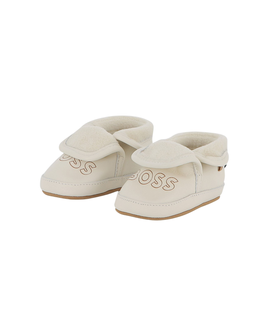 CHAUSSONS BOSS BÉBÉ – CONFORT & DOUCEUR