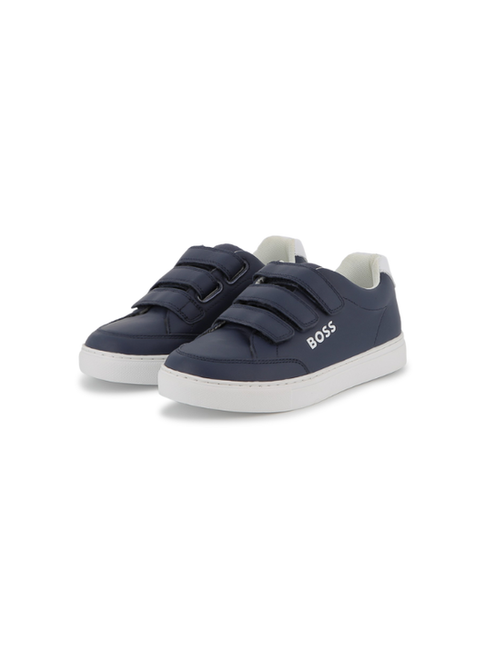 BASKETS EN CUIR DE VACHETTE