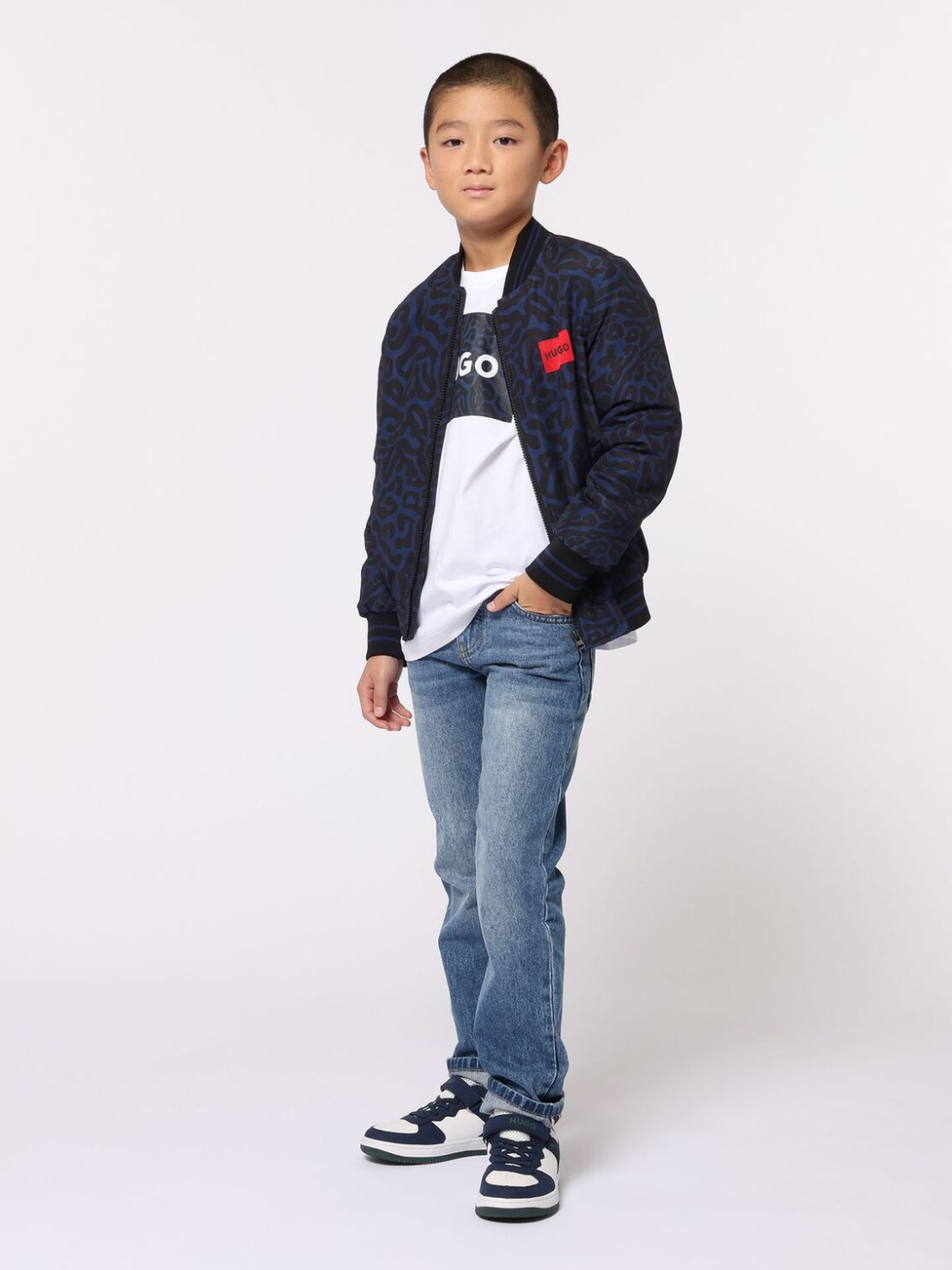JEAN BLEU COUPE DROITE